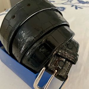 NIB AMAZING DEAL. Mens Leather Belt from Southwick/The Andover Shop
